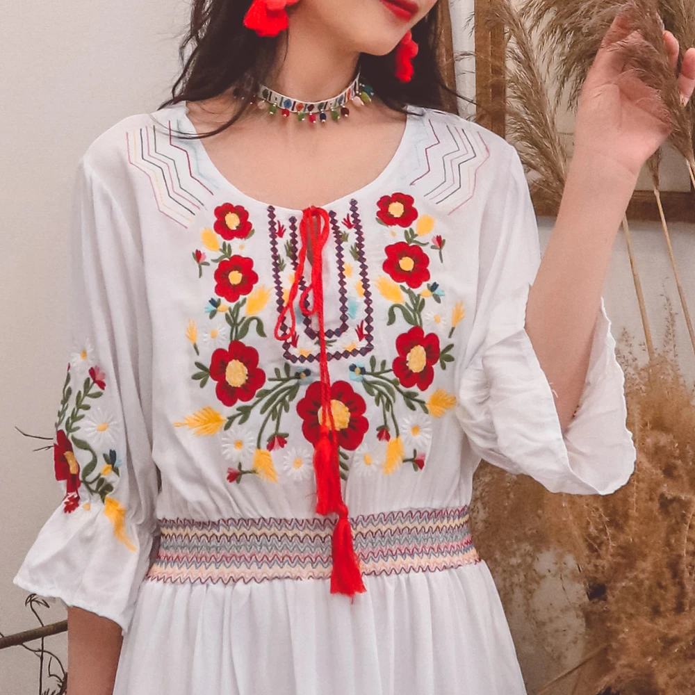 

2021 New Net Red Dress White Bohemian Ethnic Tourism Holiday Photo Embroidery Long Skirt Long Sleeve Super Fairy