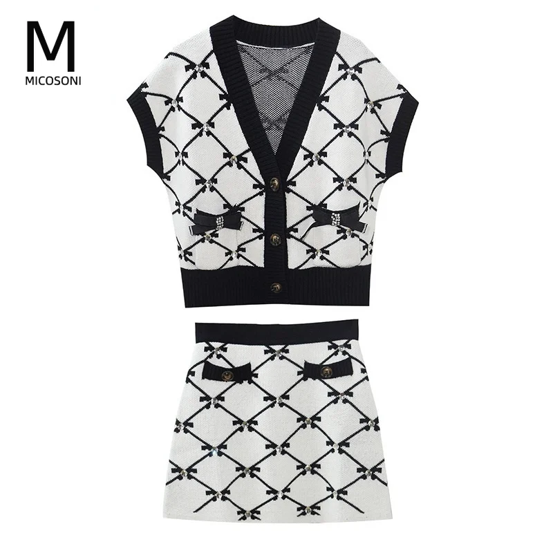 

High Quality Spring New Arrival Two-piece Suit Diamond Plaid Sleeveless V-neck Knitwear Cardigan+ Beaded Short A-line Skirt Sets