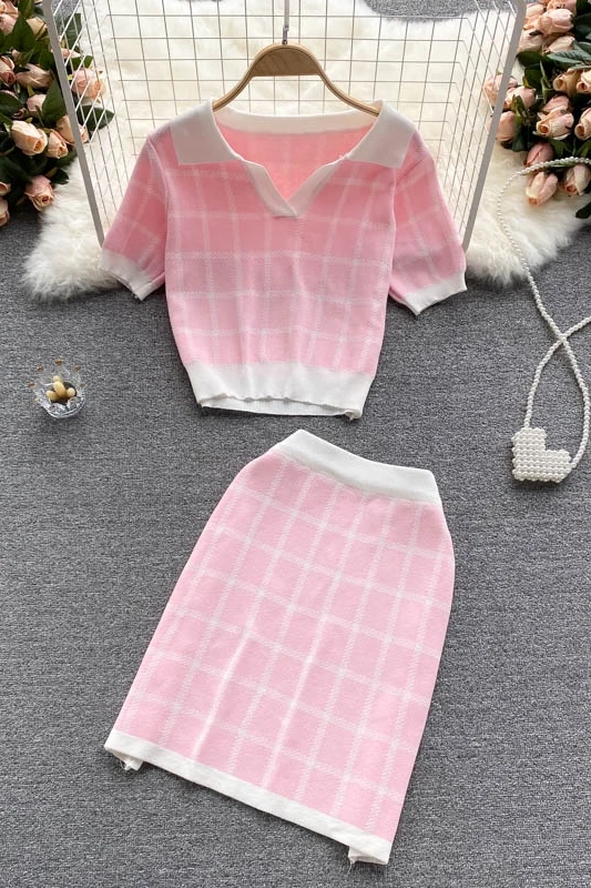 

Reduction of age grid suit new female short sleeve blouse 2021 female joker bust skirt of tall waist two-piece tide