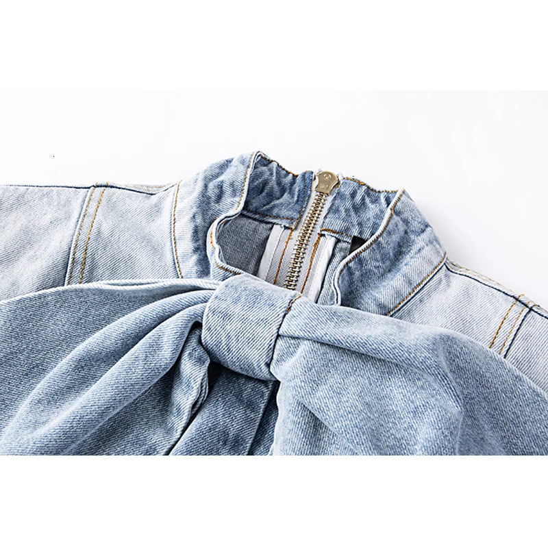 Женские джинсовые рубашки TWOTWINSTYLE повседневные приталенные блузки на шнуровке с