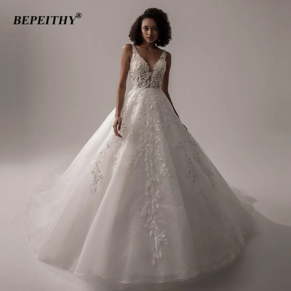 

BEPEITHY Vestido De Noiva V Neck Sleeveless Wedding Dresses 2021 For Women Open Back Ball Gown Lace Organza Bridal Gown New
