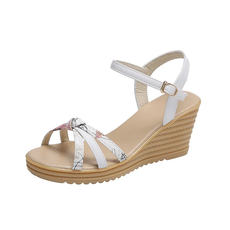 

Fashion Womens Shoes 2021 Open Toe Beige Heeled Sandals Buckle Strap Clogs Wedge Luxury Comfort New Peep Velvet Black Girls High