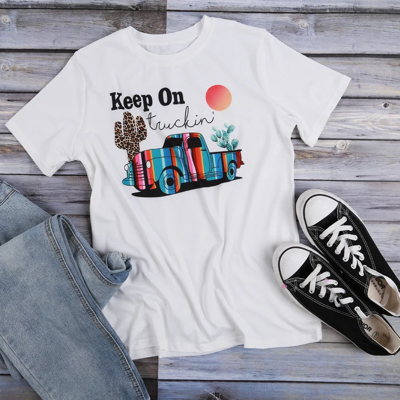 Футболка женская летняя легкая из полиэстера с коротким рукавом и принтом