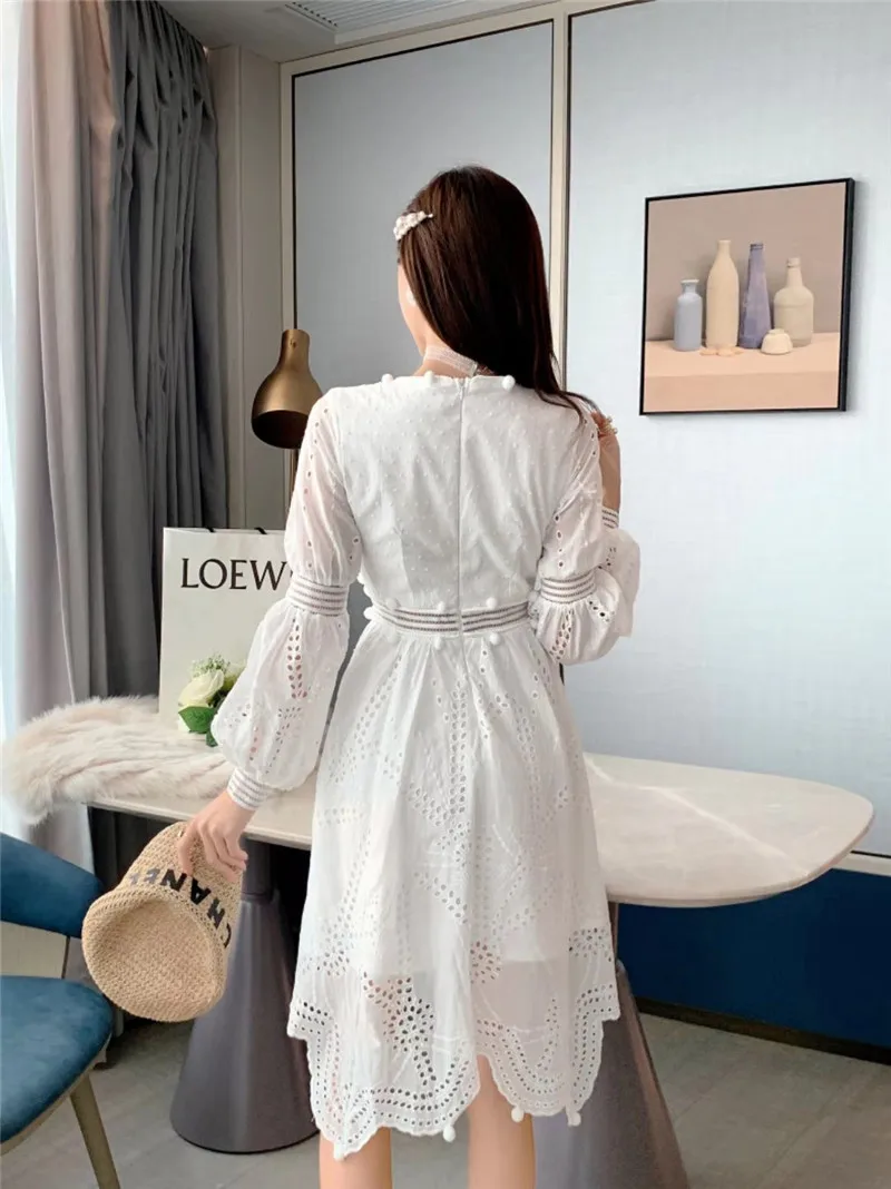 

BLLOCUE Runway Fashion Women's White Lace Embroidery Dress 2020 Spring V Neck Lantern Sleeve Fur Ball Decoration Irregular Dress