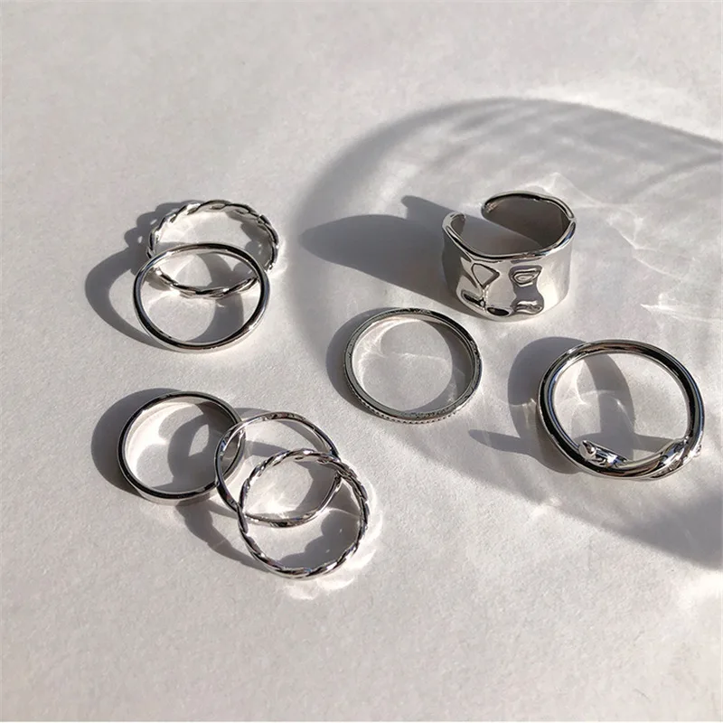 

7pcs Fashion Punk joint Ring Set Geometric Twist Minimalist Jewelry Metal circular Golden Ring For Women Street Dance Accessiory