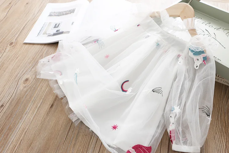 Платье принцессы для маленьких девочек кружевное платье с единорогом на осень