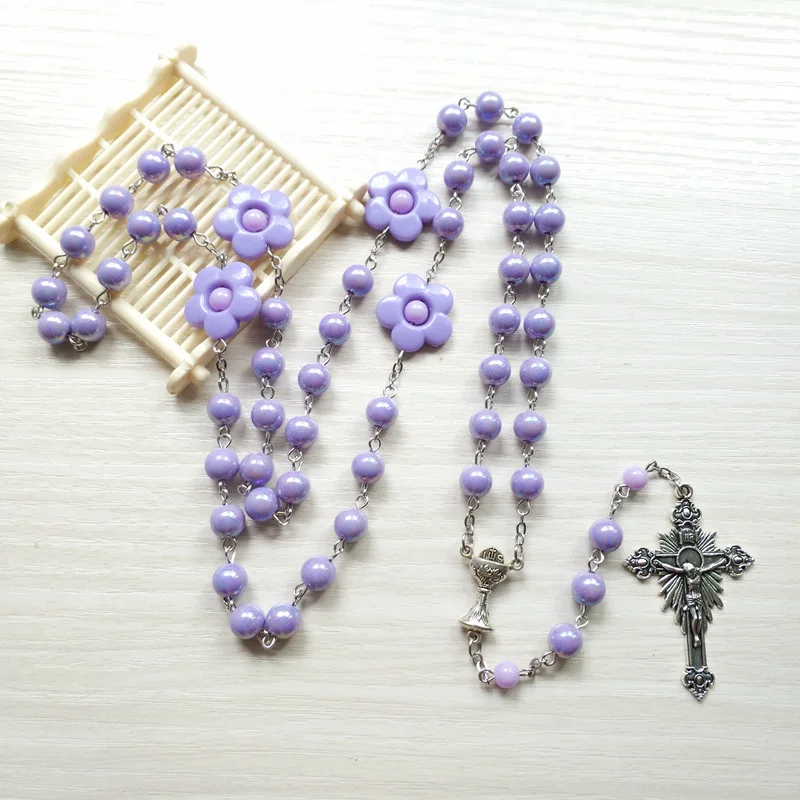 Цепочка с бусинами для молитвы в виде фиолетового цветка |