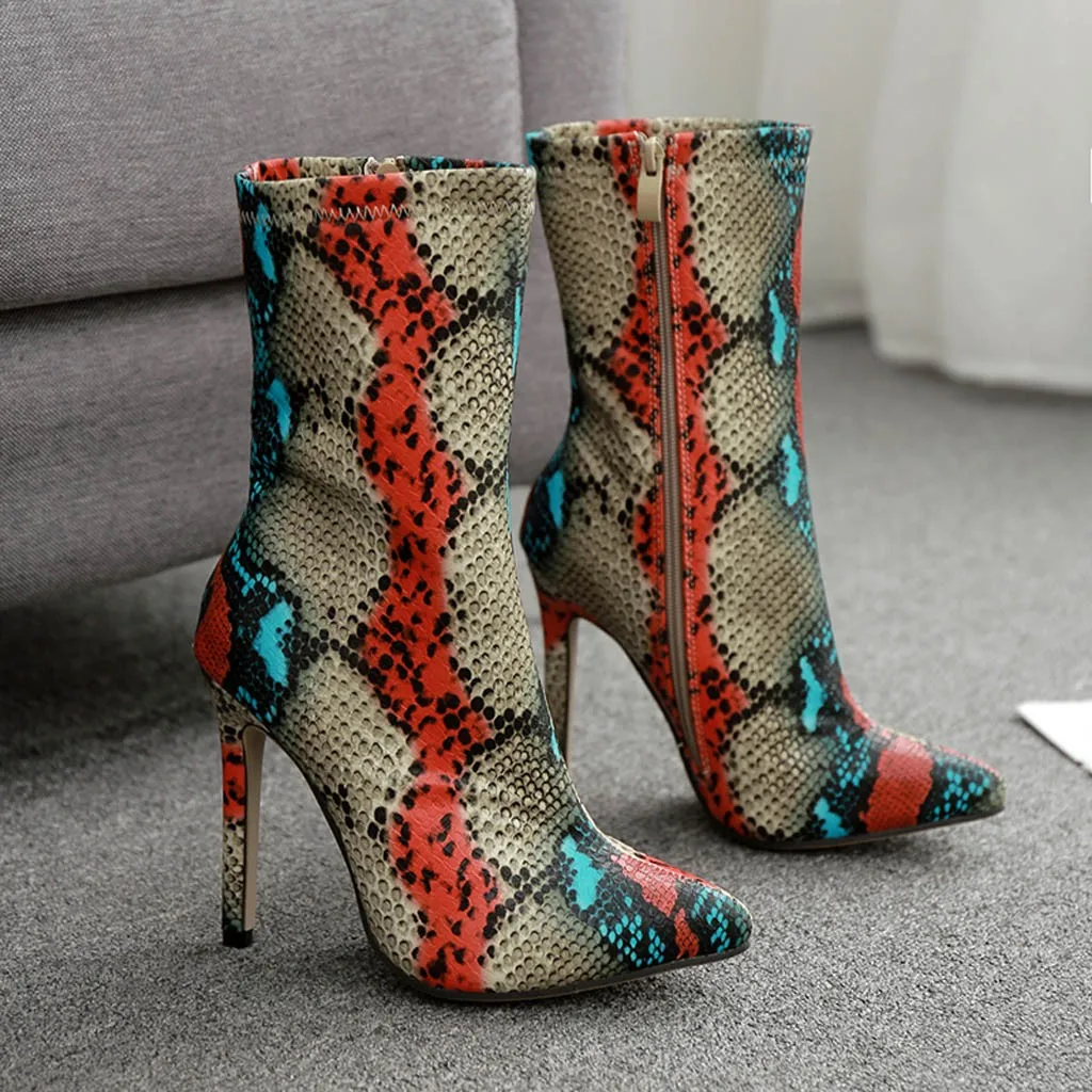 Ботинки Челси женские модные из змеиной кожи с острым носком на молнии сбоку