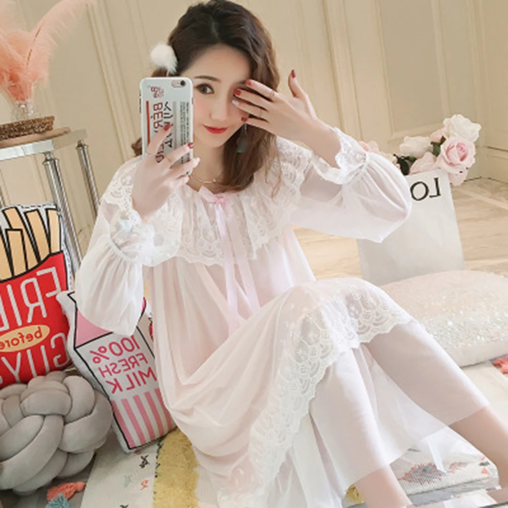 

Women's Sweet Lace White Long Nightgown New Sexy Princess Cotton Long Sleeve Palace Nightdress Korean Pattern Sleepskirt
