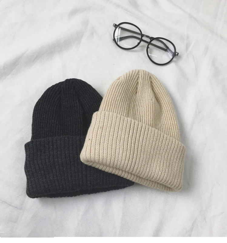 Новинка 2019 яркие вязаные шапочки облегающие шапки Уличная Повседневная теплая