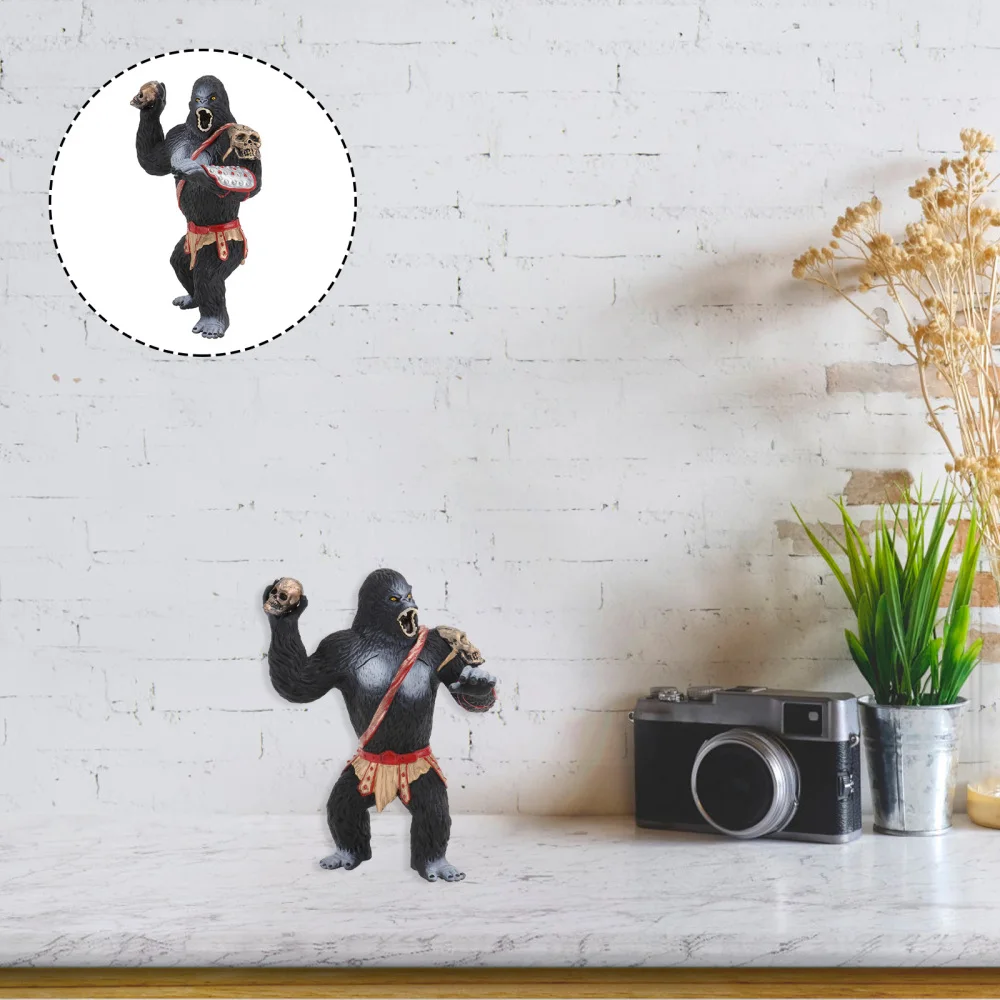 

1pc Emulation Orangutan Model Decor Orangutan Model Ornament (Assorted Color)