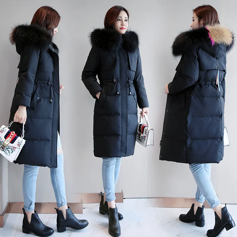 Женский длинный пуховик с капюшоном приталенный длинным воротником брендовые