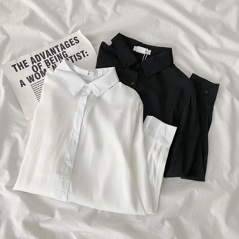 

Women's Shirt Long Sleeves TOP 2021 Spring Black And White Baggy Retro Lapel Sense Of Design Casual Single Breasted Blouse
