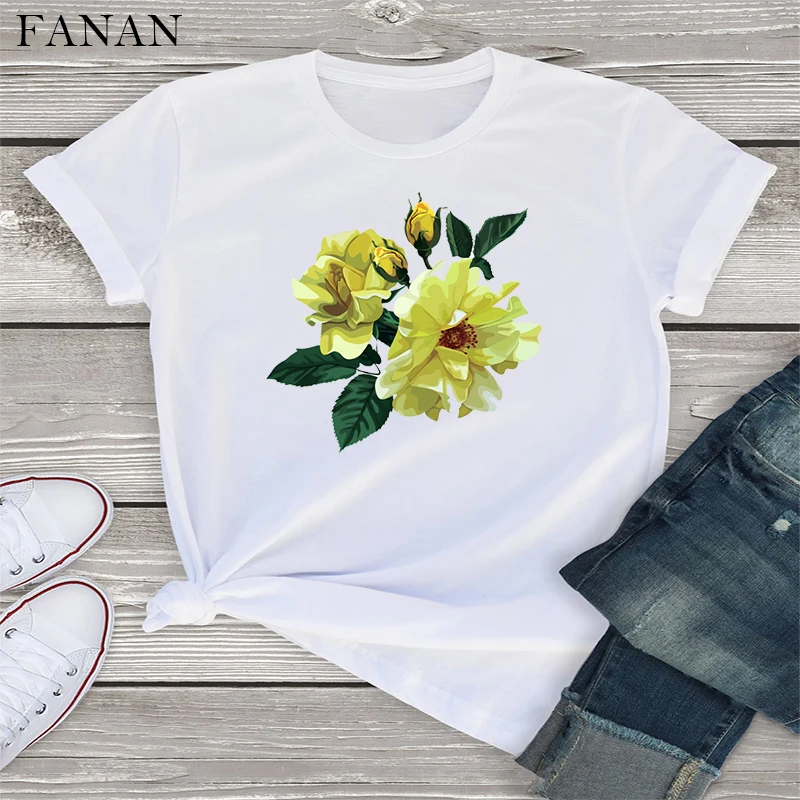 

Summer 2020 Women Floral T-shirt Wild Plant Clothes Ladies Short Sleeve Kawaii Tops Graphic Print Tshirt Harajuku Female T shirt