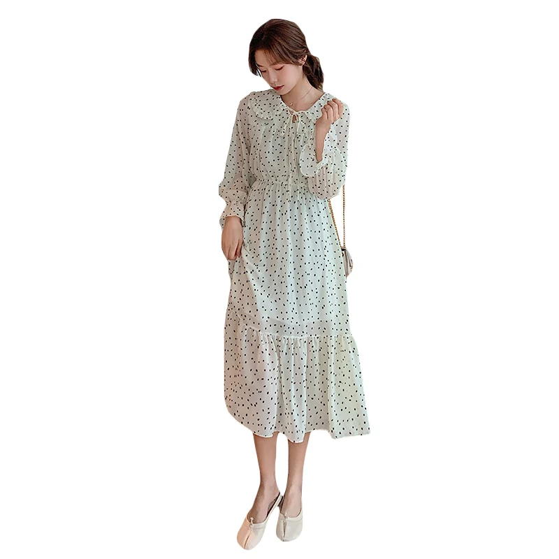 

Elegant Doll collar Ruffles Women Dress Long Sleeve Polka Dot Female Chiffon Pleated Dress 2020 Spring Vestidos femme