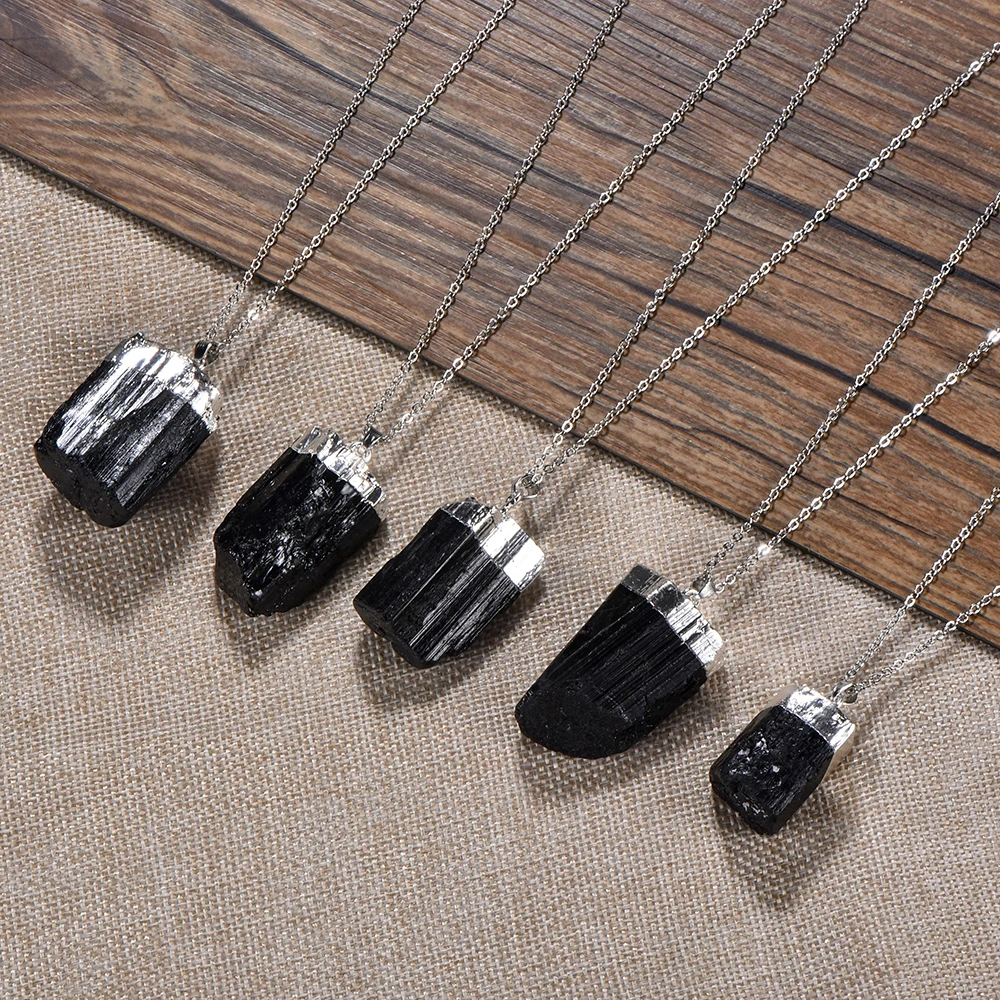 Кулон из черного турмалина золотистого и серебристого цвета | Украшения