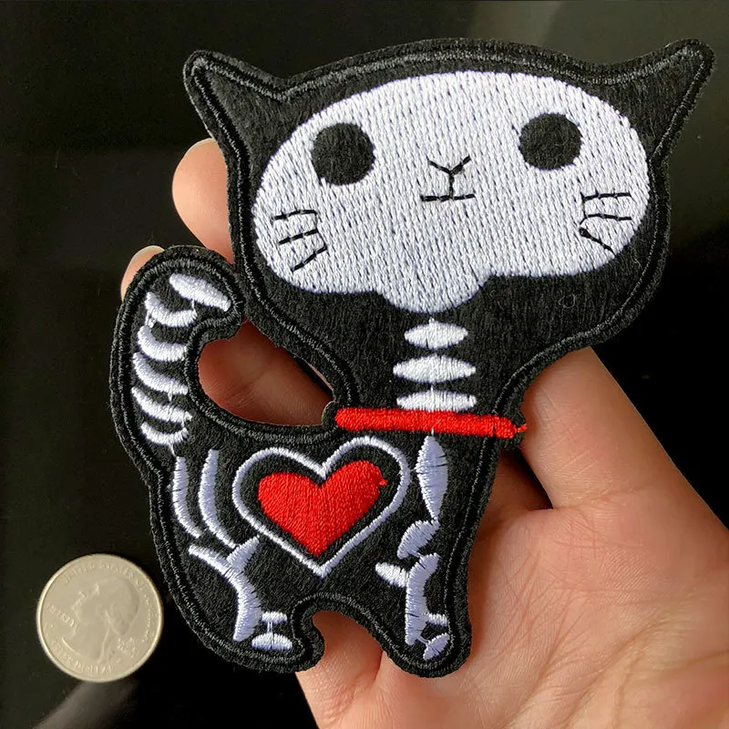 Новое поступление 2019 Милая Вышивка в стиле панк с изображением скелета черепа