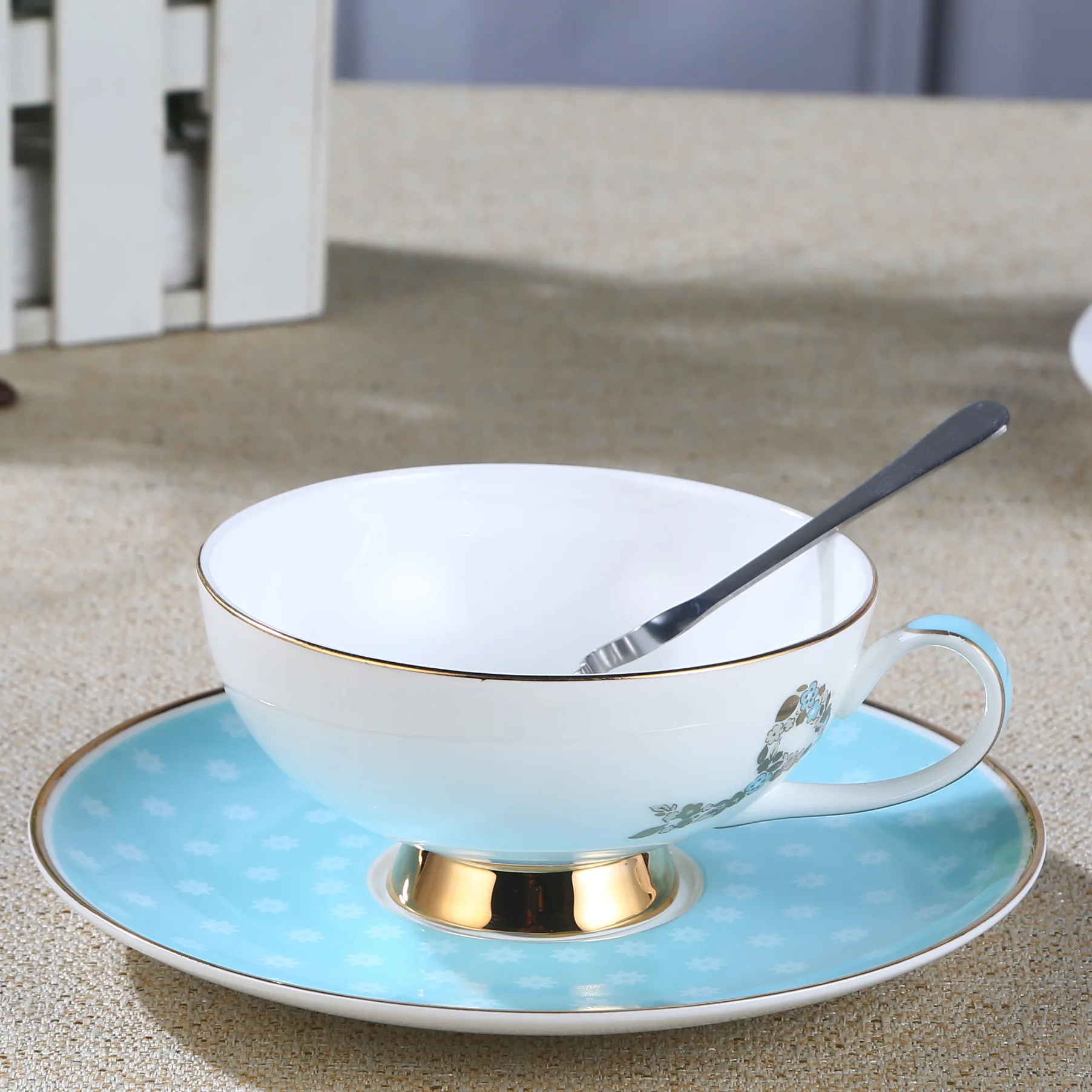 Японская керамическая кофейная чашка и блюдце простая из фарфора современный