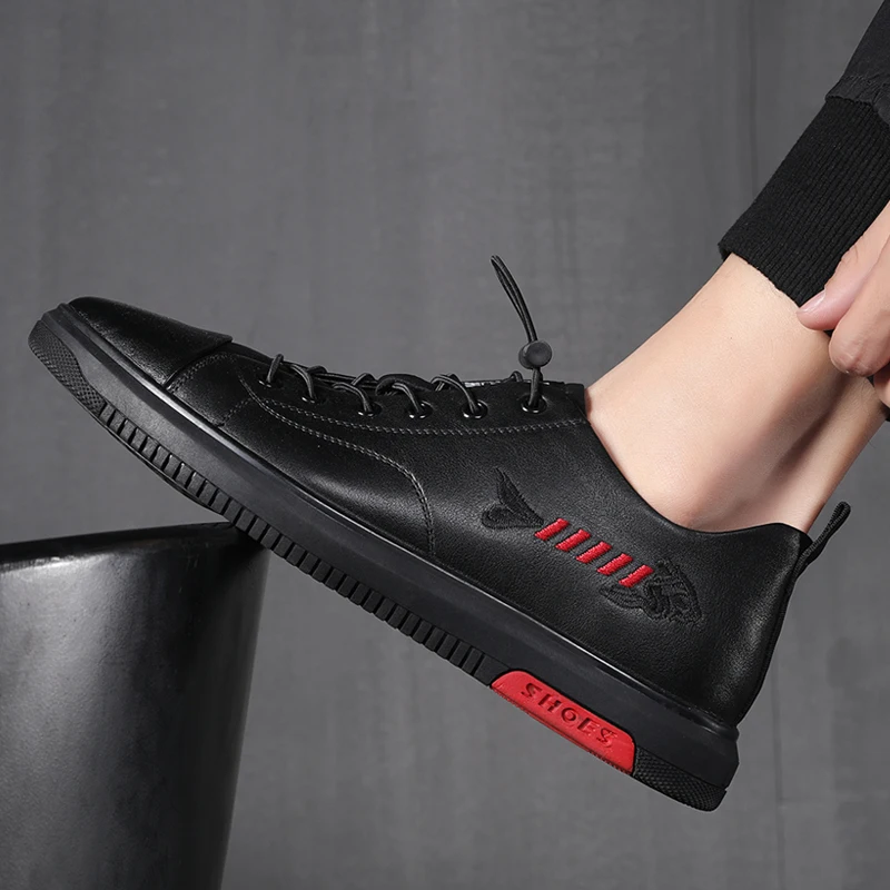 Мужская кожаная обувь с микрофиброй 2020 модная повседневная Нескользящие новые