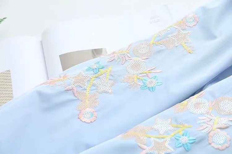 Plus size Embroidery Adjustable waist bow women loose long Trench coats NEW spring autumn office ladies slim coats female