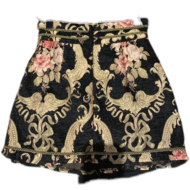 

Embroidery High Waist Pantskirt Women 2021 Spring New Retro Elegant Lady Floral Shorts Nancylim