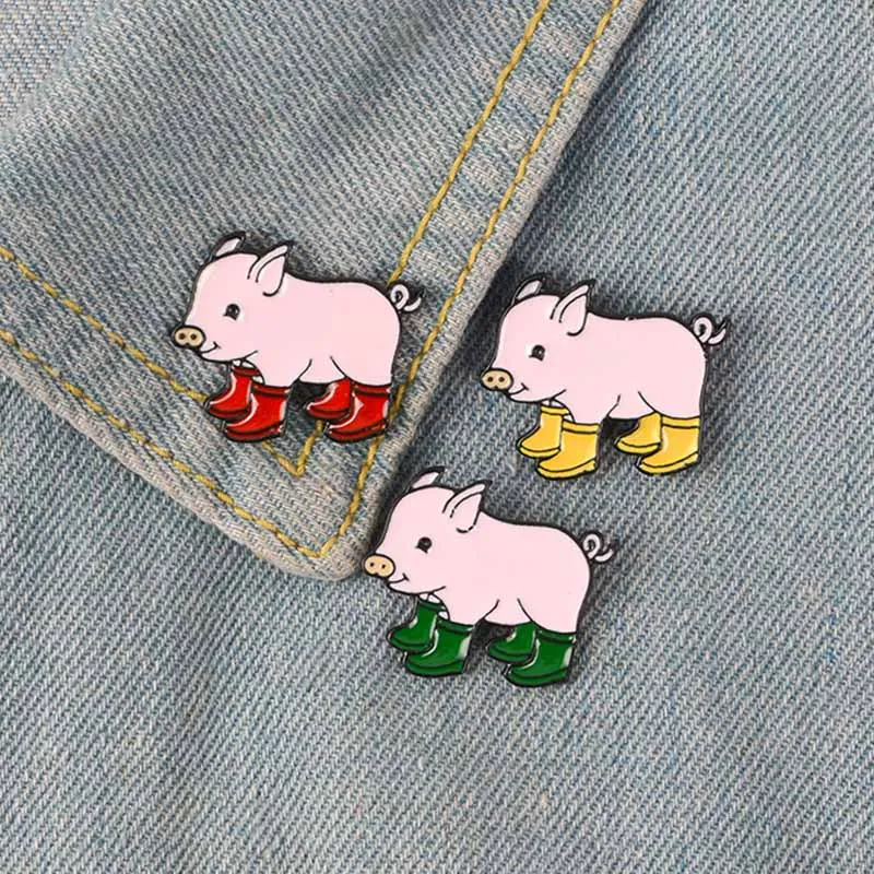 

Cute Pink Piggy Shoe Brooch Bag Clothes Backpack Lapel Enamel Pin Badges Alloy Animal Jewelry Gift For Friend Women Accessories