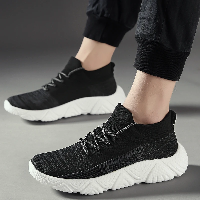 

SUOVEKGO 2020 Summer Breathable Flying Weaving Sneaker Men Fluorescence Sport Shoes Camouflage Soft Sole EVA Running Shoes