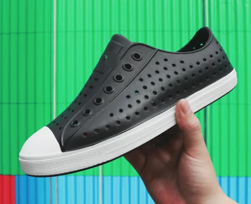 

Waterproof Men Shoes Walking Trainers Baskets Homme Tenisroller skates