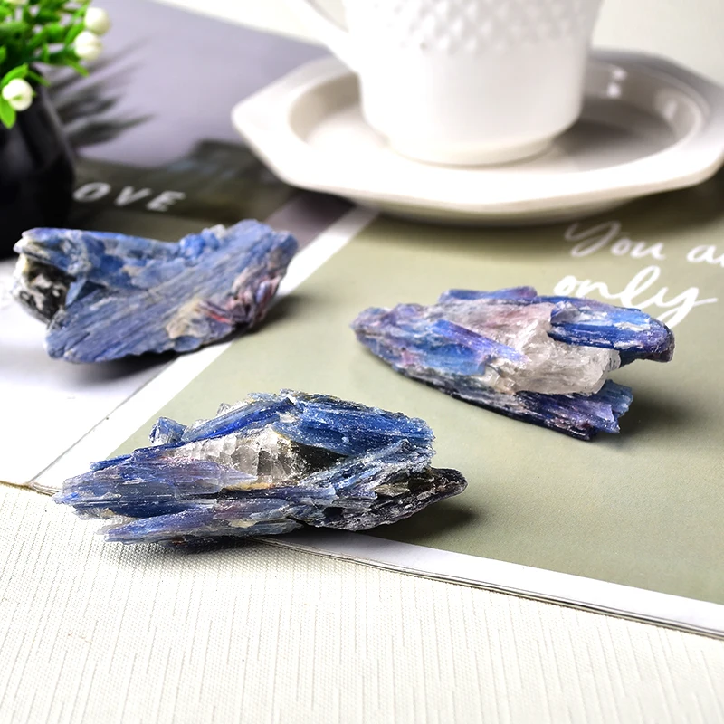 

100% Natural Crystal Kyanite Irregular Raw Crystals Rock Mineral Specimen Energy Healing Stone Ornaments Aquarium Home Decor
