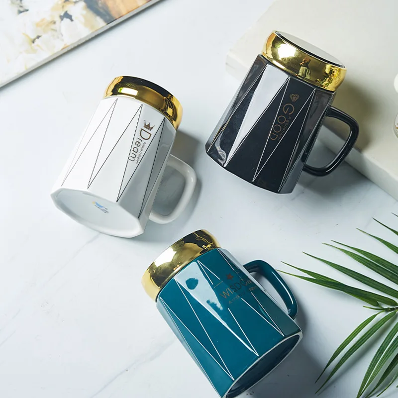 Веселая жаркая белая керамическая кружка в скандинавском стиле современный