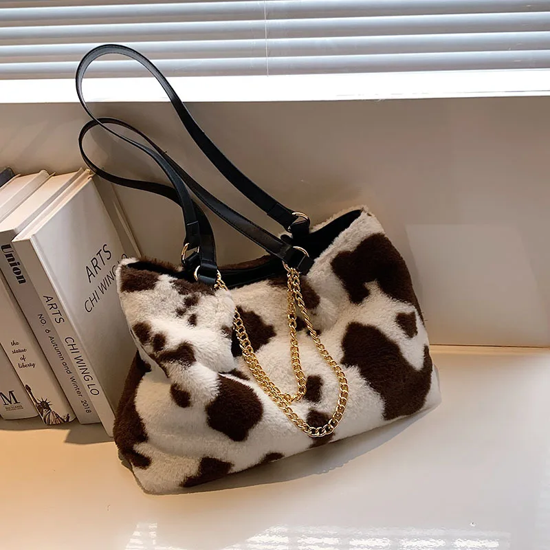 

Printed chain tote bag 2021 new winter large capacity chain plush women shoulder bag handbag simple