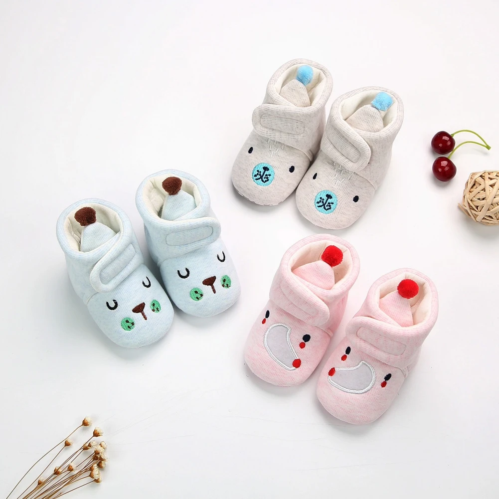 

Детские Нескользящие кроссовки с высоким верхом, обувь для снега, пинетки для мальчиков и девочек, обувь для первых шагов, с милым мультяшны...