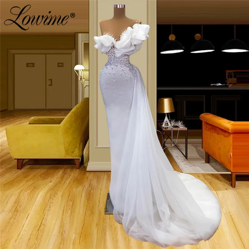 

White Pearls Women Elegant Evening Dresses 2021 Couture Plus Size Long Party Gowns For Weddings Arabic Dubai Prom Dress Vestidos
