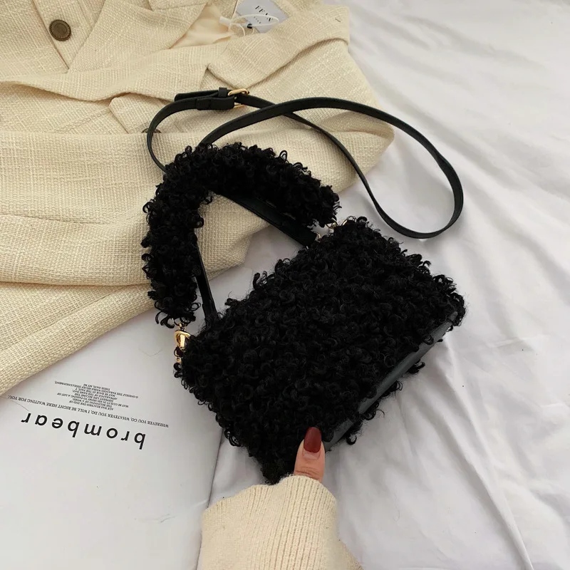 Осень-зима 2020 сумка милая плюшевая чистая красная в стиле знаменитостей пушистая