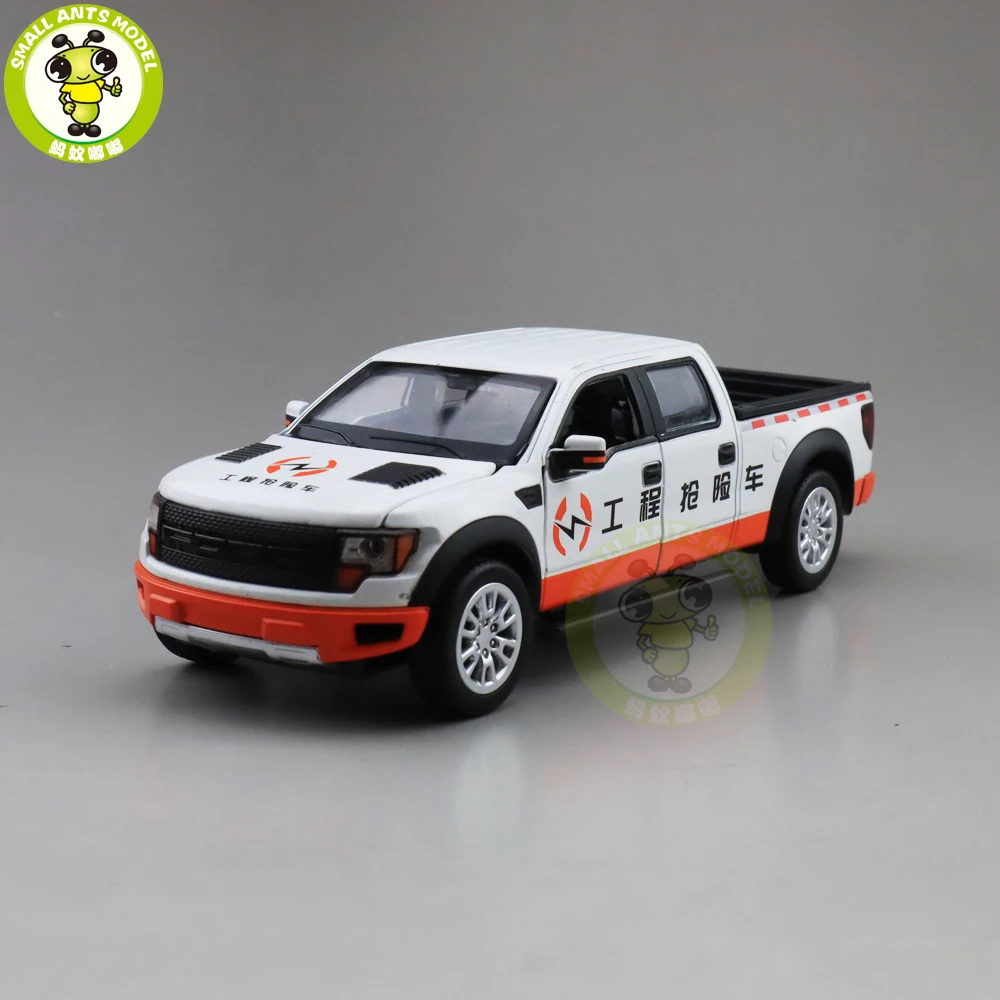 Модель литая автомобиля Ford F150 модель детского освещения 1/34 | Игрушки и хобби