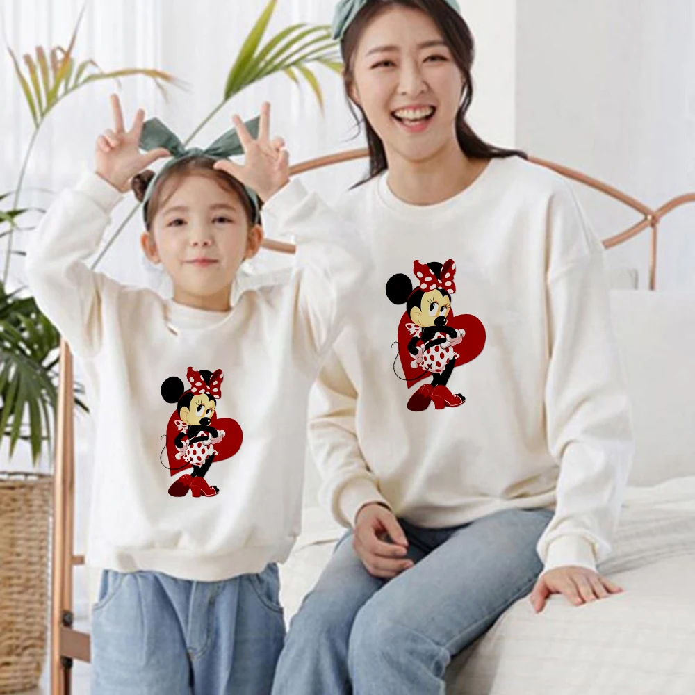 

Модный винтажный пуловер в стиле «Харадзюку» с принтом «Минни Маус»