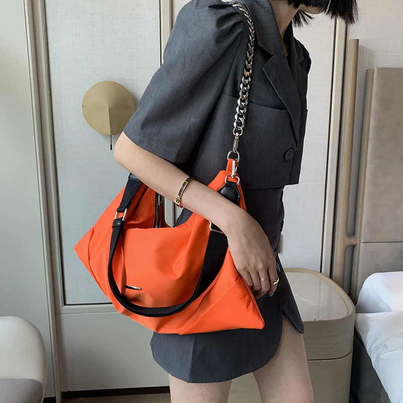 

Casual Women Shoulder Bag Oxford Chain Handbags 2021 New Luxury Designer Sports Bags Large Capacity Female Crossbody Bag Totes