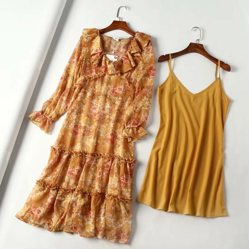 Женское платье-миди с цветочным принтом V-образным вырезом и длинным рукавом |