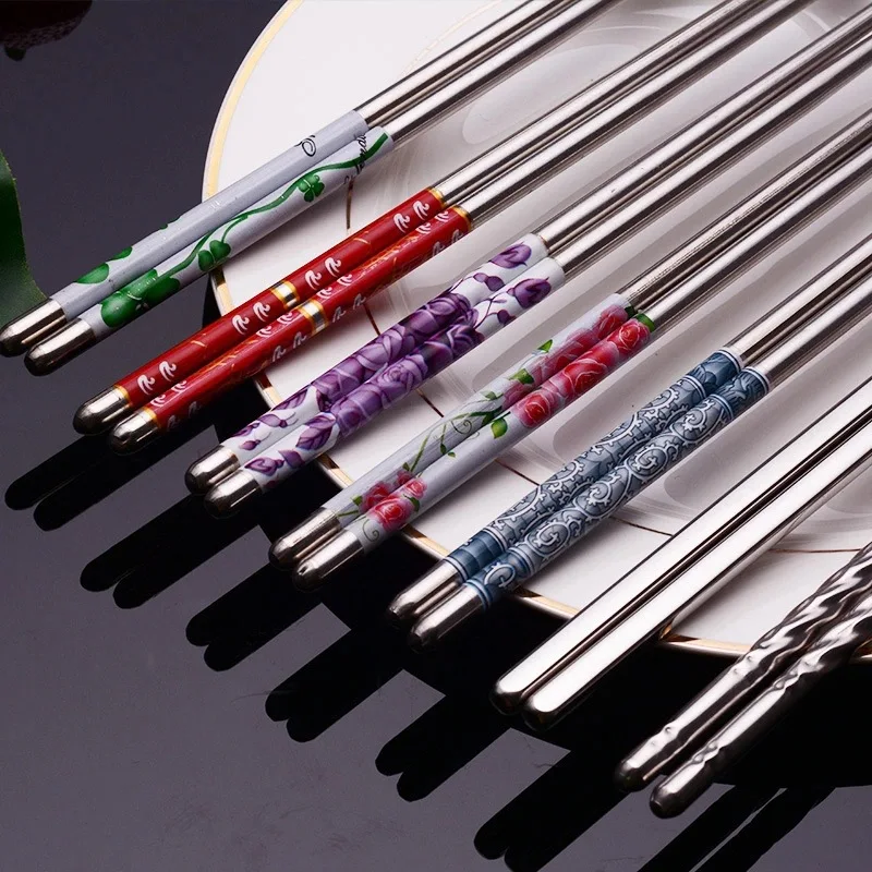 

Stainless Steel Chopsticks Tableware Portable Reusable Blue Porcelain Patters Food Sticks Chopsticks Kitchen Dishes for Sushi