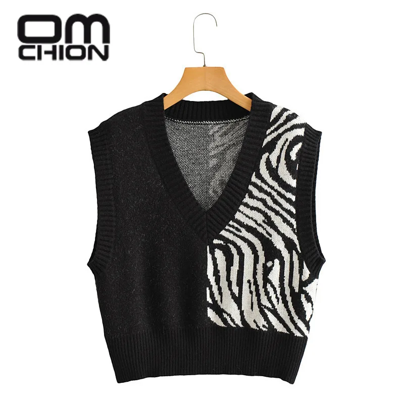 

OMCHION Pull Femme 2021 Spring Women's Zebra Pattern Patchwork Knitted Sweater Vest V Neck Sleeveless Tank Jumper Female LN19
