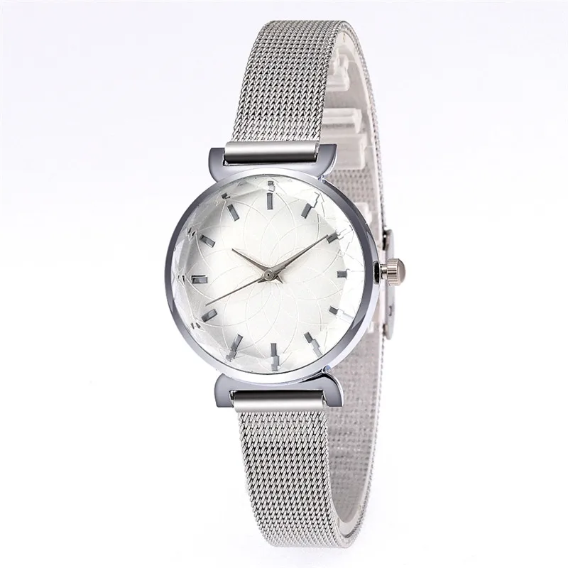 Женские кварцевые часы с круглым циферблатом маленькие наручные сетчатым
