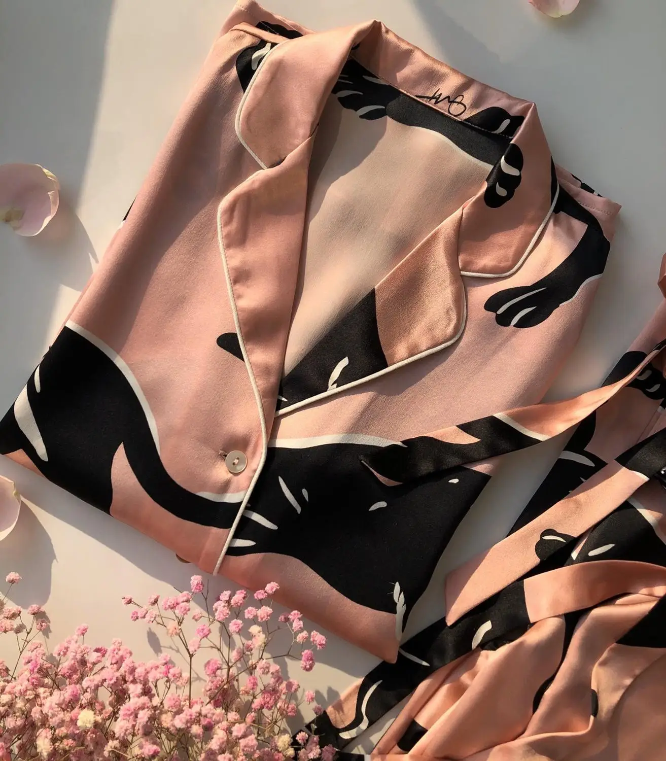 

2021 New Zebra Print Women Pajamas Lady Silk Long Pants Shorts Shirt Nightshirt Female Home Service Blouse Tops Sleepwear Suit