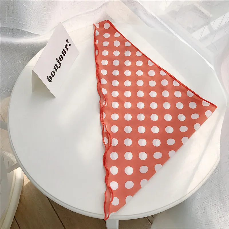 

2020 Spring Summer Korea Small Scarf Female Temperament Simple Triangle Silk Scarf Printing Scarf Hair Band Decoration