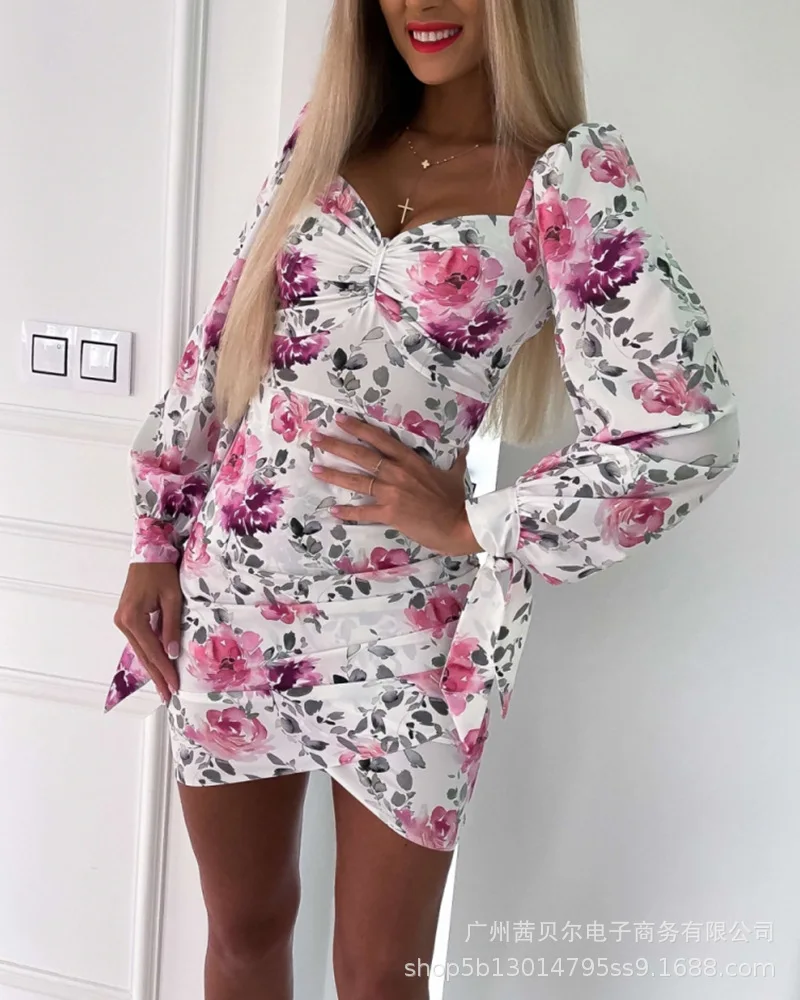

2021 women's new style long-sleeved waist sexy printed dress