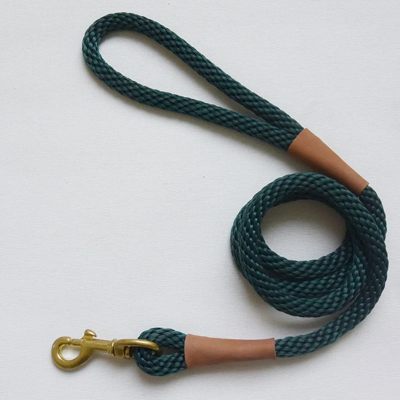 Поводок для собак Mideum кожаная шлейка крупных питомцев свинцовый