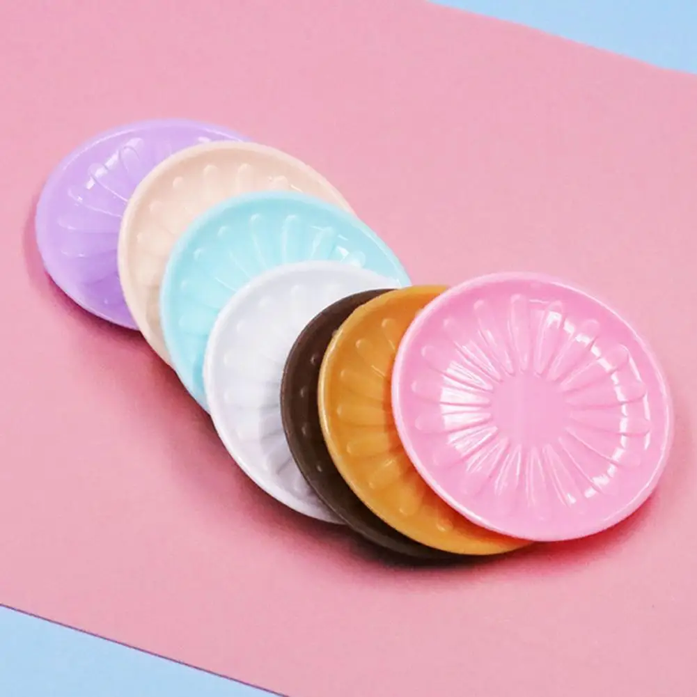 

Effective Miniature Dish Simulated Plastic Mini Round Pastry Plate Miniature Plate Miniature Saucer 3Pcs