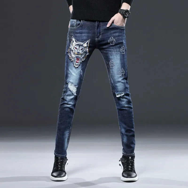 

2021 new high-end personality jeans men's fashion style embroidery frayed stretch Wolf head embroidery men's clothing