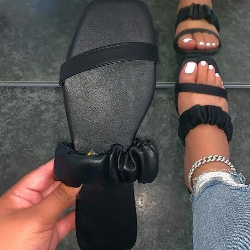 

Women Pleated Band Slippers 2020 INS Hot Summer Slides Fashion Square Toe Shoes Woman Beach Flats Plus Size 35-43 Lady Footwear