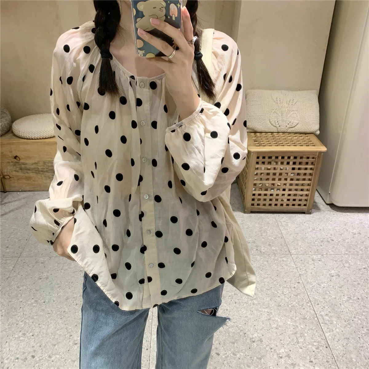 

Pearl Milk Tea Shirt French Thin Style Wave Point Long Sleeve Loose Leisure Lazy Chiffon Shirt Sunscreen Shirt