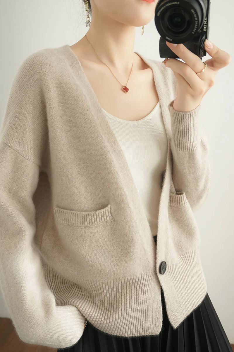 

Женский вязаный кардиган с V-образным вырезом, из чистой шерсти